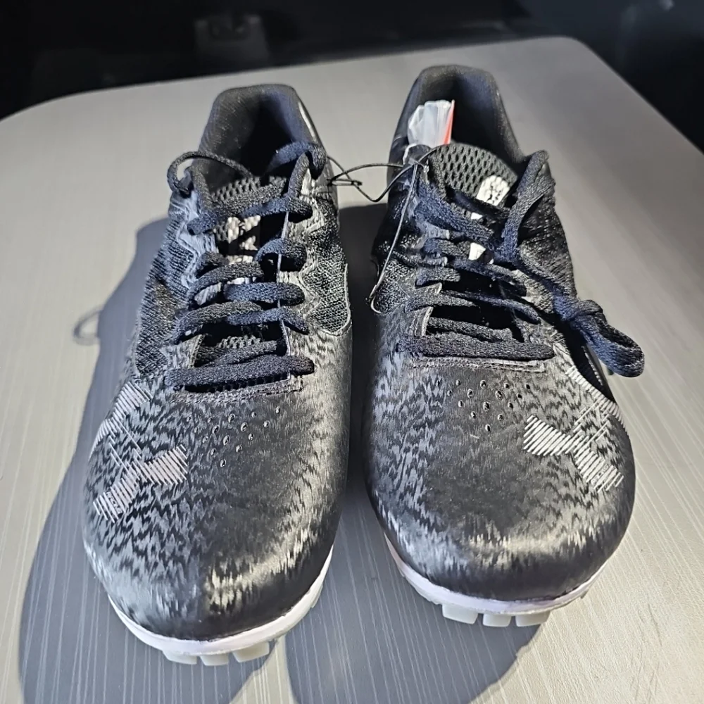 Under Armour Unisex Kick Spirit 4 Track & Field Shoes Men's 10/Women's 11.5 NWOT
